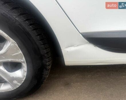 Рено Меган 2010 в Житомире на Automoto.ua Белый Рено Меган, объемом двигателя 1.46 л и пробегом 173 тыс. км за 6700 $, фото 5 на Automoto.ua