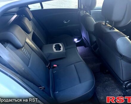 Белый Рено Меган, объемом двигателя 1.5 л и пробегом 240 тыс. км за 7499 $, фото 7 на Automoto.ua