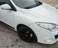 Белый Рено Меган, объемом двигателя 1.6 л и пробегом 212 тыс. км за 7500 $, фото 5 на Automoto.ua