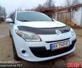 Белый Рено Меган, объемом двигателя 1.5 л и пробегом 300 тыс. км за 6200 $, фото 1 на Automoto.ua