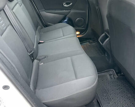 Белый Рено Меган, объемом двигателя 1.46 л и пробегом 264 тыс. км за 6500 $, фото 9 на Automoto.ua