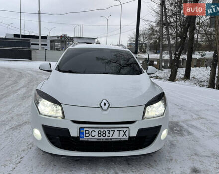 Белый Рено Меган, объемом двигателя 1.5 л и пробегом 280 тыс. км за 6900 $, фото 13 на Automoto.ua