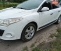 Білий Рено Меган, об'ємом двигуна 1.46 л та пробігом 300 тис. км за 5500 $, фото 1 на Automoto.ua