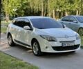 Белый Рено Меган, объемом двигателя 1.5 л и пробегом 270 тыс. км за 5350 $, фото 1 на Automoto.ua