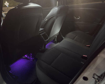 Белый Рено Меган, объемом двигателя 1.5 л и пробегом 277 тыс. км за 7500 $, фото 8 на Automoto.ua