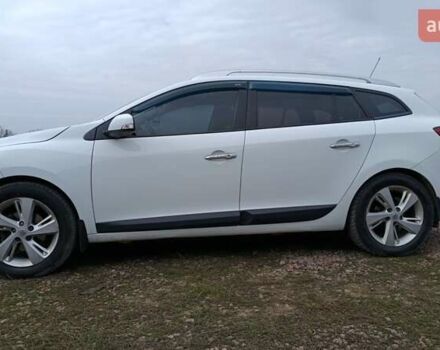 Рено Меган 2011 у Ильинцах на Automoto.ua Білий Рено Меган, об'ємом двигуна 1.5 л та пробігом 230 тис. км за 6000 $, фото 1 на Automoto.ua