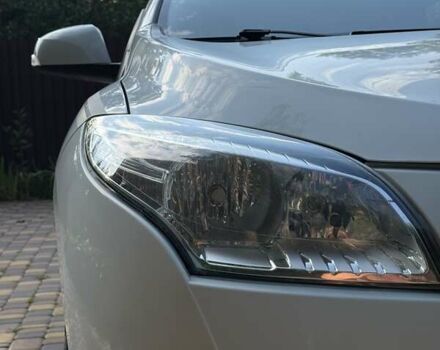 Білий Рено Меган, об'ємом двигуна 1.46 л та пробігом 156 тис. км за 7500 $, фото 6 на Automoto.ua