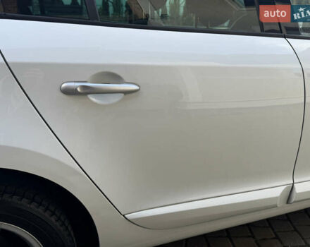 Белый Рено Меган, объемом двигателя 1.6 л и пробегом 238 тыс. км за 6450 $, фото 41 на Automoto.ua