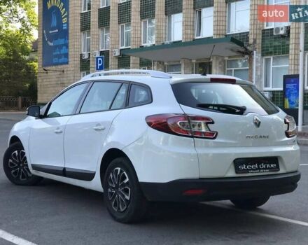 Білий Рено Меган, об'ємом двигуна 1.46 л та пробігом 237 тис. км за 7499 $, фото 6 на Automoto.ua