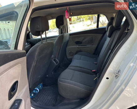 Белый Рено Меган, объемом двигателя 1.46 л и пробегом 274 тыс. км за 5300 $, фото 8 на Automoto.ua