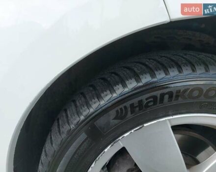 Белый Рено Меган, объемом двигателя 1.46 л и пробегом 213 тыс. км за 6800 $, фото 16 на Automoto.ua