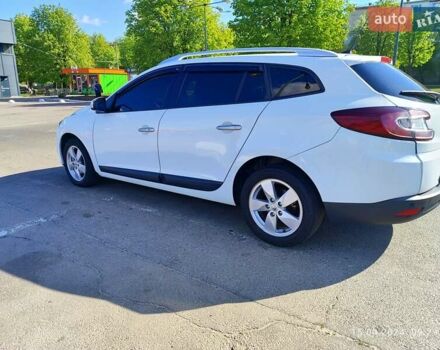 Белый Рено Меган, объемом двигателя 1.9 л и пробегом 400 тыс. км за 6700 $, фото 3 на Automoto.ua