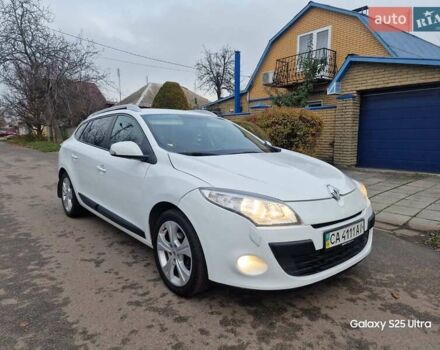 Белый Рено Меган, объемом двигателя 1.5 л и пробегом 280 тыс. км за 6700 $, фото 6 на Automoto.ua