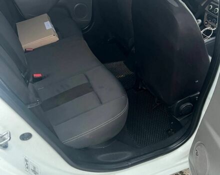 Білий Рено Меган, об'ємом двигуна 1.5 л та пробігом 201 тис. км за 6100 $, фото 8 на Automoto.ua