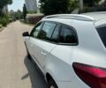 Белый Рено Меган, объемом двигателя 1.46 л и пробегом 249 тыс. км за 7000 $, фото 9 на Automoto.ua