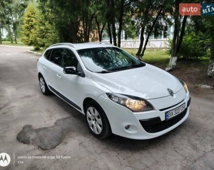 Білий Рено Меган, об'ємом двигуна 1.46 л та пробігом 325 тис. км за 6600 $, фото 12 на Automoto.ua