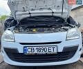 Белый Рено Меган, объемом двигателя 1.6 л и пробегом 143 тыс. км за 3200 $, фото 1 на Automoto.ua
