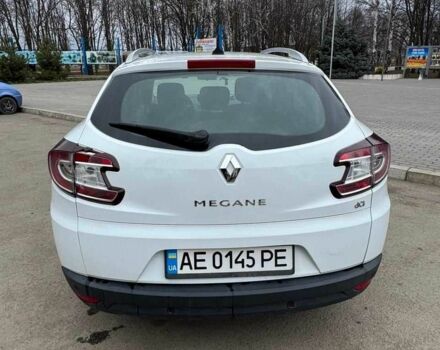 Белый Рено Меган, объемом двигателя 1.5 л и пробегом 250 тыс. км за 5900 $, фото 11 на Automoto.ua