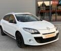 Белый Рено Меган, объемом двигателя 1.6 л и пробегом 201 тыс. км за 6450 $, фото 1 на Automoto.ua