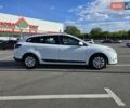 Рено Меган 2011 у Дніпро (Дніпропетровську) на Automoto.ua Білий Рено Меган, об'ємом двигуна 2 л та пробігом 218 тис. км за 8000 $, фото 7 на Automoto.ua