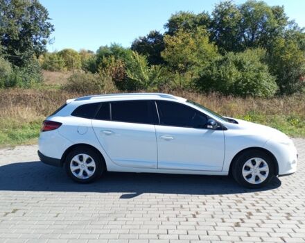 Білий Рено Меган, об'ємом двигуна 1.5 л та пробігом 325 тис. км за 6800 $, фото 4 на Automoto.ua