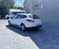 Білий Рено Меган, об'ємом двигуна 1.5 л та пробігом 275 тис. км за 5699 $, фото 3 на Automoto.ua