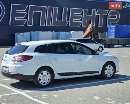Білий Рено Меган, об'ємом двигуна 1.46 л та пробігом 231 тис. км за 7000 $, фото 4 на Automoto.ua