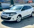 Белый Рено Меган, объемом двигателя 1.5 л и пробегом 240 тыс. км за 6300 $, фото 1 на Automoto.ua