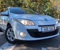 Білий Рено Меган, об'ємом двигуна 1.6 л та пробігом 195 тис. км за 7699 $, фото 4 на Automoto.ua