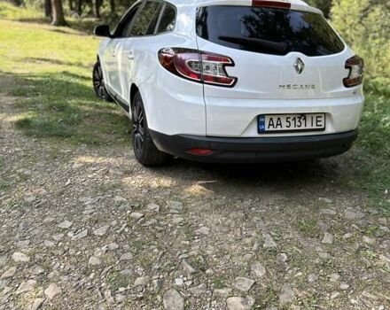 Белый Рено Меган, объемом двигателя 1.46 л и пробегом 255 тыс. км за 7500 $, фото 8 на Automoto.ua