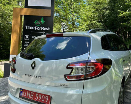 Белый Рено Меган, объемом двигателя 1.5 л и пробегом 230 тыс. км за 8299 $, фото 35 на Automoto.ua