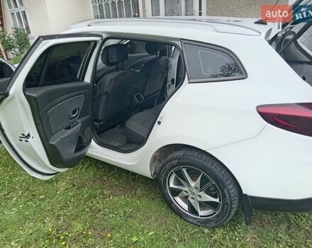 Белый Рено Меган, объемом двигателя 1.5 л и пробегом 272 тыс. км за 7950 $, фото 15 на Automoto.ua