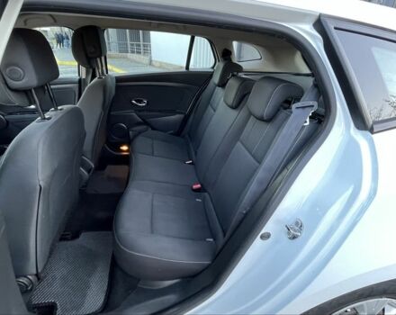 Белый Рено Меган, объемом двигателя 1.5 л и пробегом 250 тыс. км за 7700 $, фото 13 на Automoto.ua