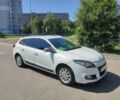 Белый Рено Меган, объемом двигателя 1.5 л и пробегом 270 тыс. км за 7000 $, фото 1 на Automoto.ua