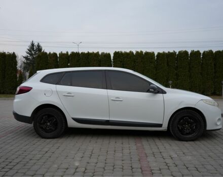 Белый Рено Меган, объемом двигателя 1.5 л и пробегом 270 тыс. км за 7300 $, фото 2 на Automoto.ua
