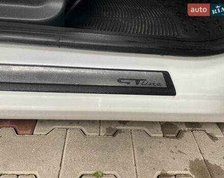 Белый Рено Меган, объемом двигателя 1.5 л и пробегом 150 тыс. км за 8500 $, фото 27 на Automoto.ua