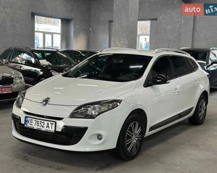 Белый Рено Меган, объемом двигателя 1.46 л и пробегом 332 тыс. км за 7699 $, фото 1 на Automoto.ua