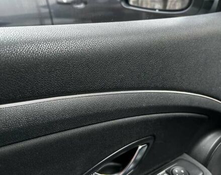 Белый Рено Меган, объемом двигателя 1.46 л и пробегом 255 тыс. км за 7500 $, фото 24 на Automoto.ua