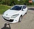Белый Рено Меган, объемом двигателя 1.46 л и пробегом 270 тыс. км за 6800 $, фото 3 на Automoto.ua