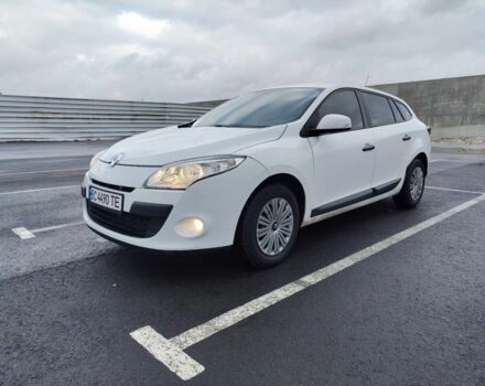 Белый Рено Меган, объемом двигателя 1.5 л и пробегом 164 тыс. км за 6750 $, фото 1 на Automoto.ua