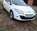 Рено Меган 2011 у Ильинцах на Automoto.ua Білий Рено Меган, об'ємом двигуна 1.5 л та пробігом 230 тис. км за 6000 $, фото 9 на Automoto.ua