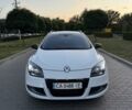 Белый Рено Меган, объемом двигателя 1.5 л и пробегом 350 тыс. км за 5500 $, фото 1 на Automoto.ua