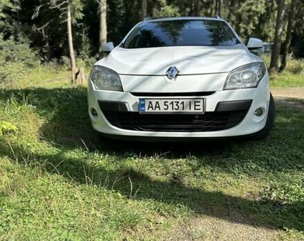 Белый Рено Меган, объемом двигателя 1.46 л и пробегом 255 тыс. км за 7500 $, фото 6 на Automoto.ua