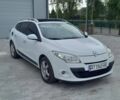 Белый Рено Меган, объемом двигателя 1.5 л и пробегом 270 тыс. км за 5900 $, фото 1 на Automoto.ua
