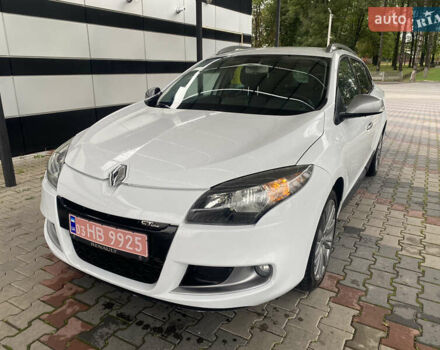 Белый Рено Меган, объемом двигателя 1.5 л и пробегом 150 тыс. км за 8500 $, фото 16 на Automoto.ua