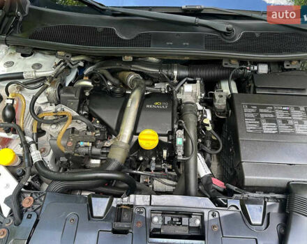 Белый Рено Меган, объемом двигателя 1.5 л и пробегом 230 тыс. км за 8299 $, фото 40 на Automoto.ua