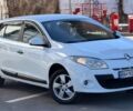 Белый Рено Меган, объемом двигателя 1.5 л и пробегом 455 тыс. км за 5200 $, фото 3 на Automoto.ua