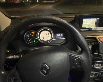 Білий Рено Меган, об'ємом двигуна 1.5 л та пробігом 277 тис. км за 7800 $, фото 7 на Automoto.ua