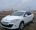 Рено Меган 2011 у Ильинцах на Automoto.ua Білий Рено Меган, об'ємом двигуна 1.5 л та пробігом 230 тис. км за 6000 $, фото 6 на Automoto.ua