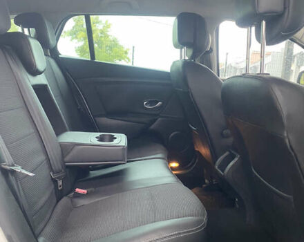 Белый Рено Меган, объемом двигателя 1.5 л и пробегом 150 тыс. км за 8500 $, фото 24 на Automoto.ua